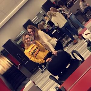 Meet your Posher, Rhianna